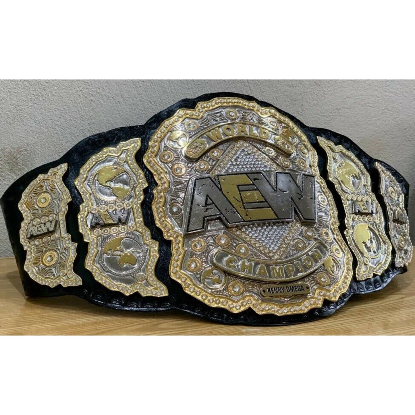 AEW World Wrestling Championship Belt