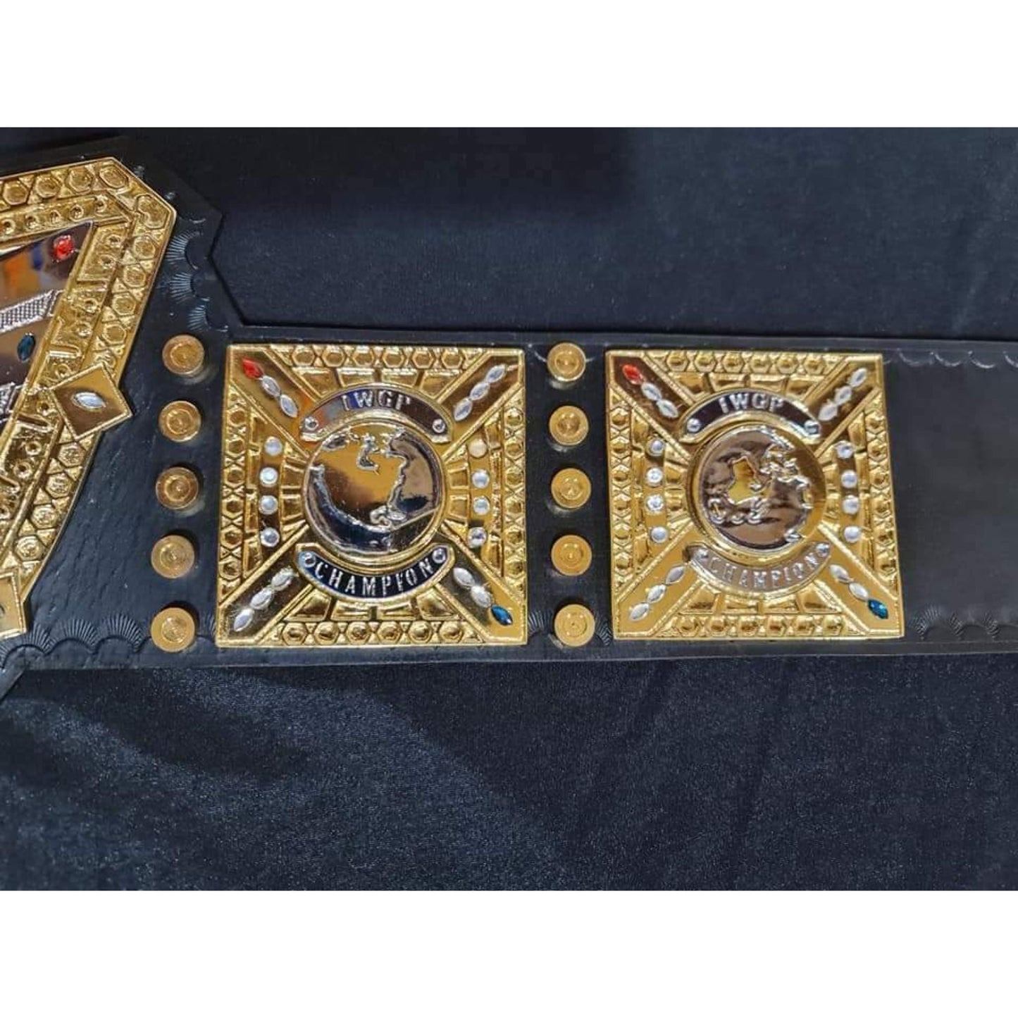IWGP V5 Wrestling Heavyweight Belt