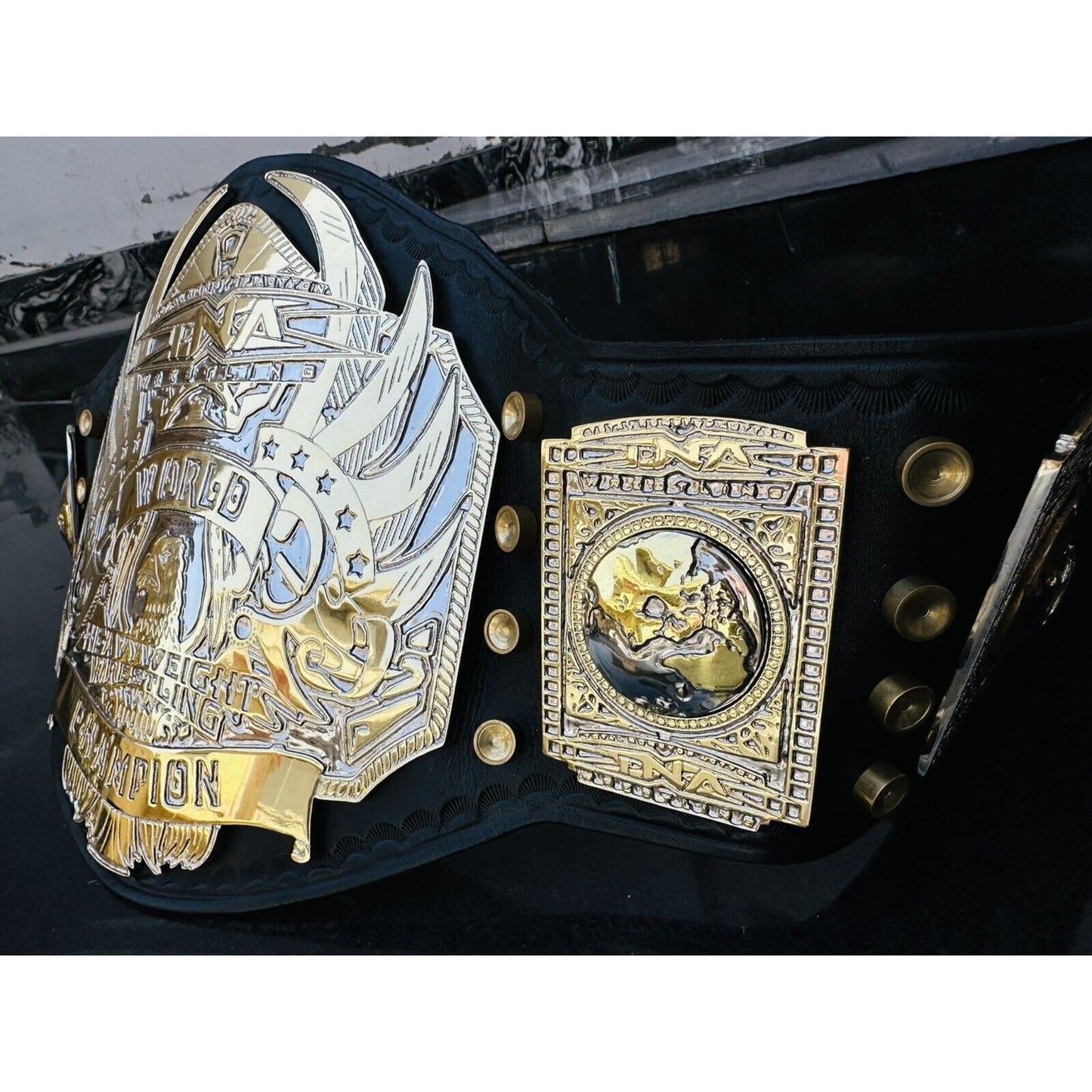 TNA World Heavyweight Championship Belt
