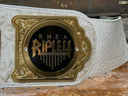 Women's World Heavyweight Championship Belt