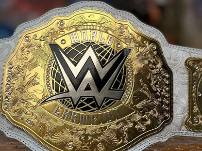 Women's World Heavyweight Championship Belt